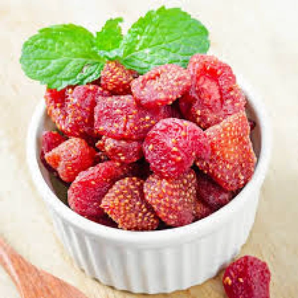 Dried strawberries
